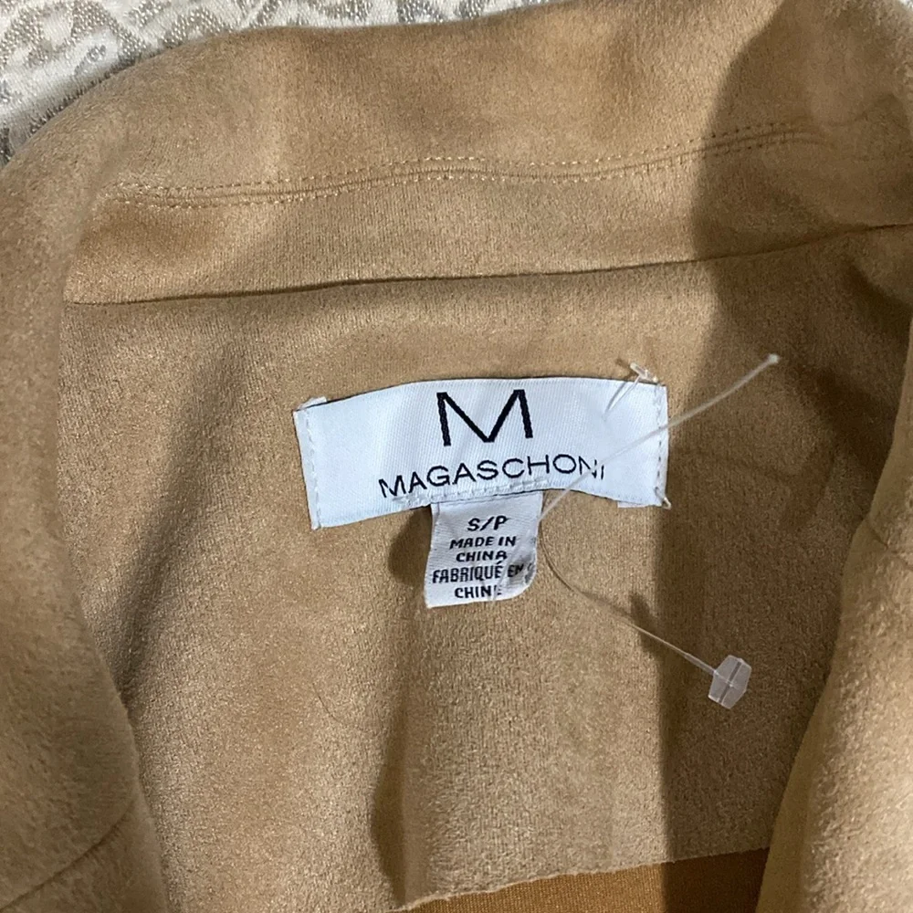 Mid length Jacket - Picture 4 of 6